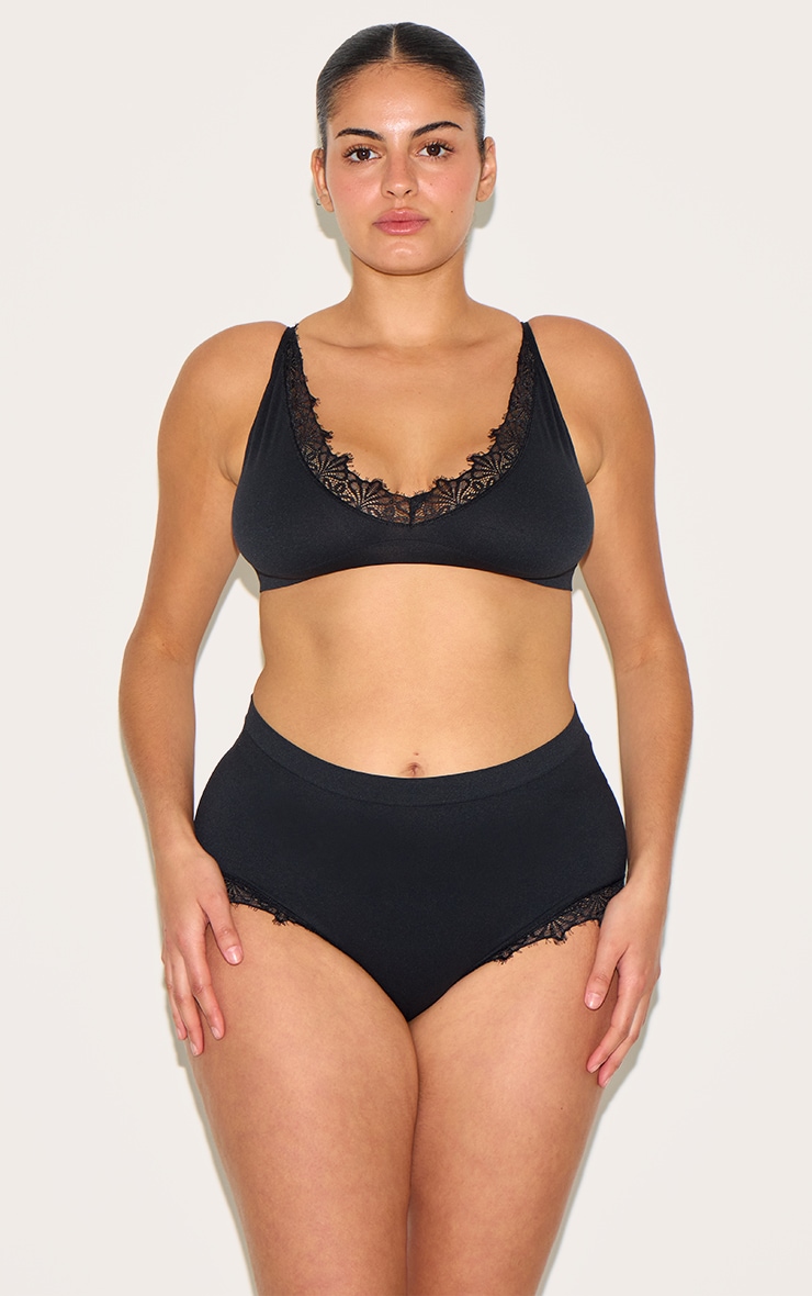Black Lace Trim Detail Bralette