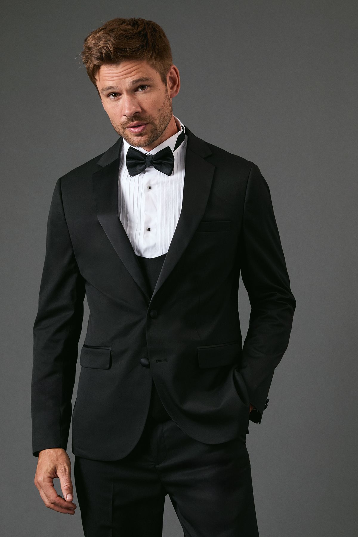 Black Tailored Fit Tuxedo Suit Jacket