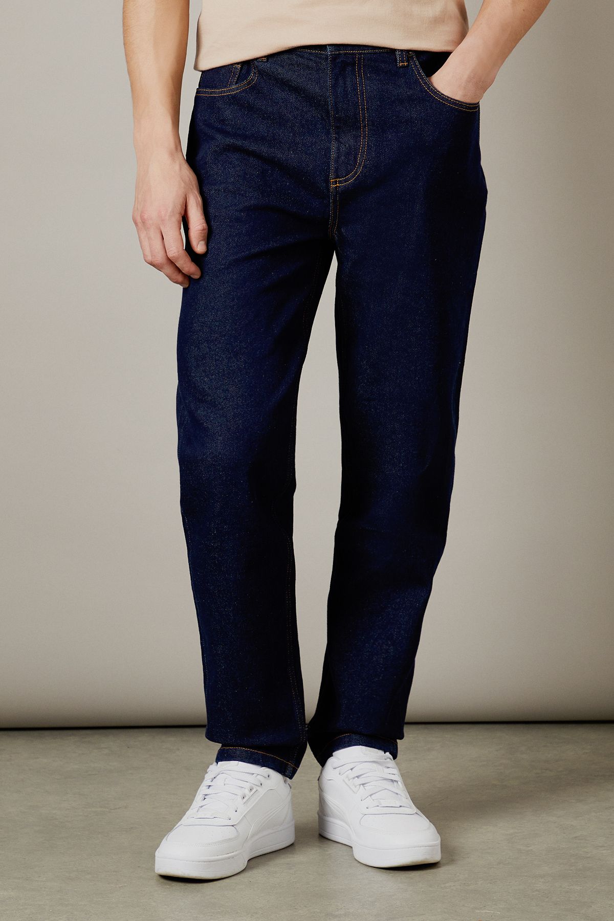 Rinse Wash Stretch Tapered Fit Jeans