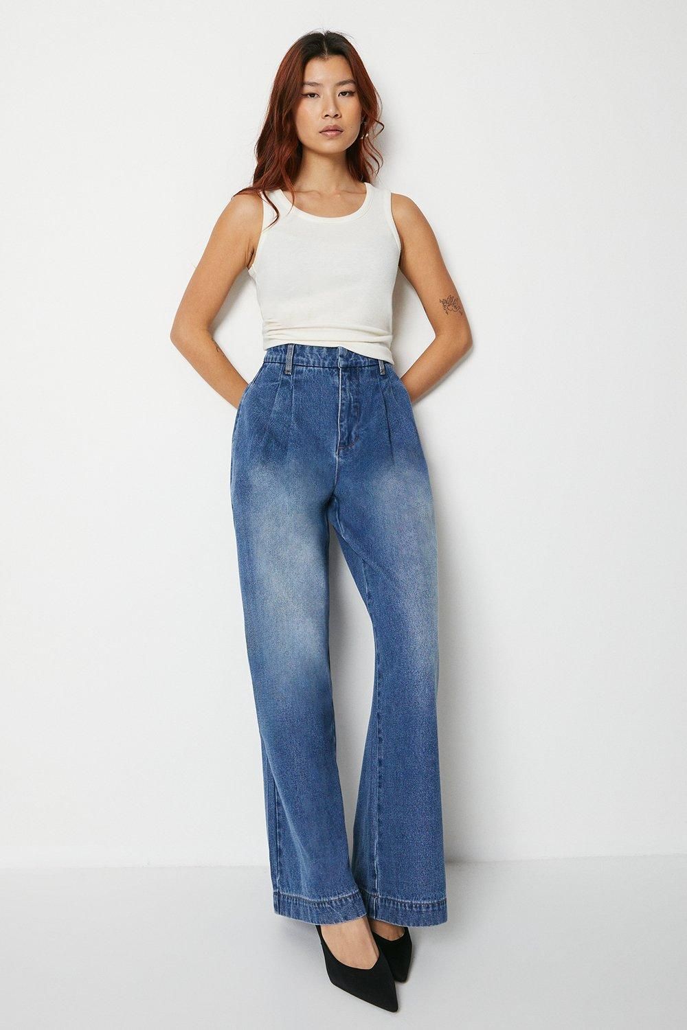 Pleat Front Wide Leg Denim Jeans