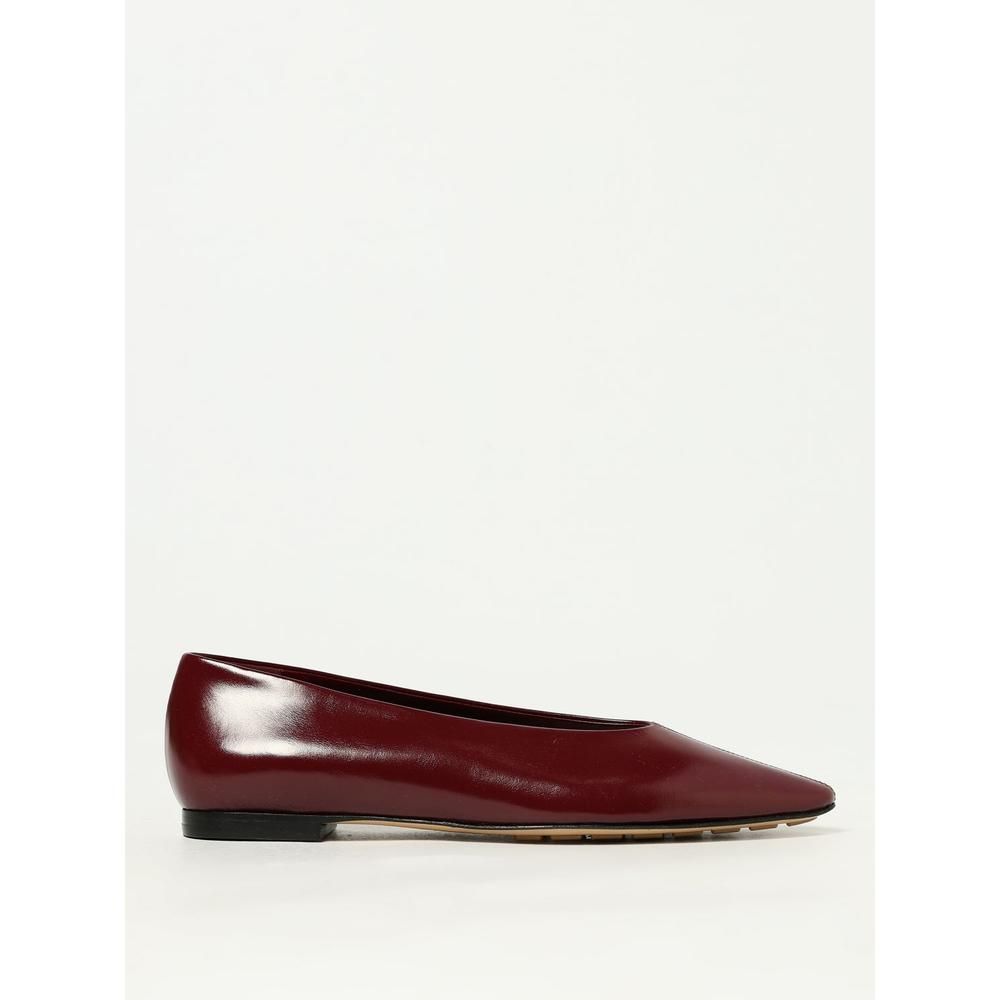 Elegant Pointed Toe Ballet Flats- Burgundy