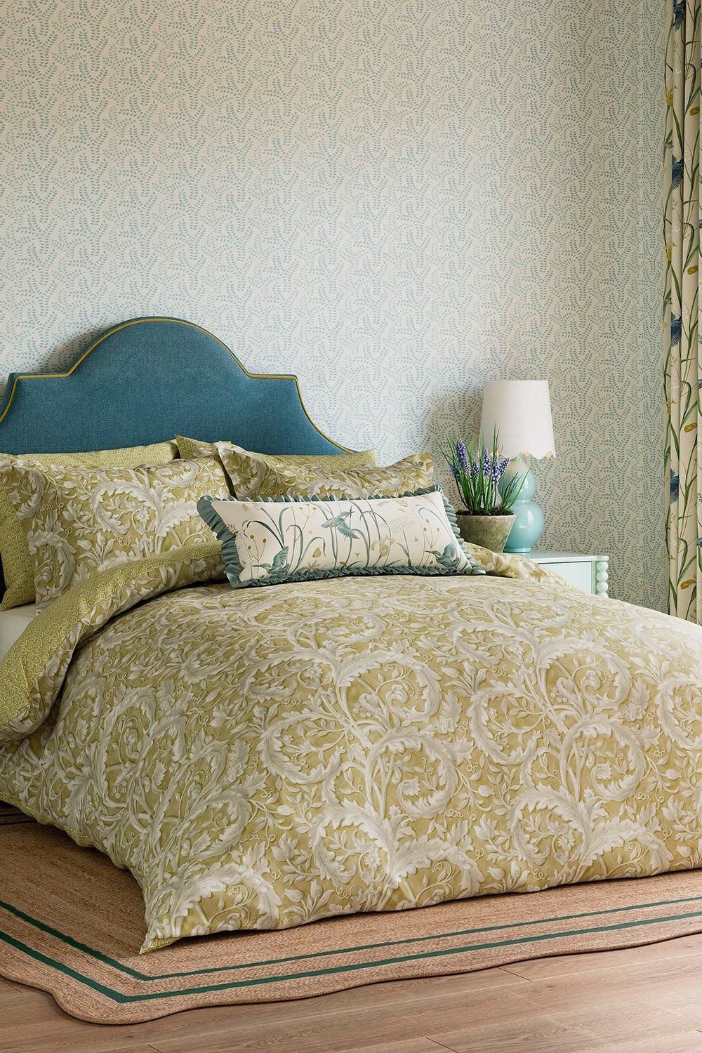 'Tila Lime' Cotton Percale Duvet Cover Set