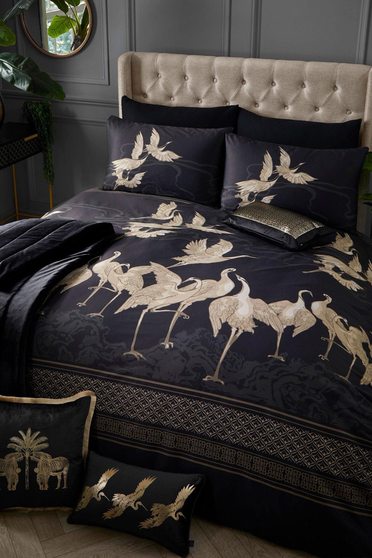 'Kireina' 100% Cotton Luxurious Crane Print Duvet Cover Set