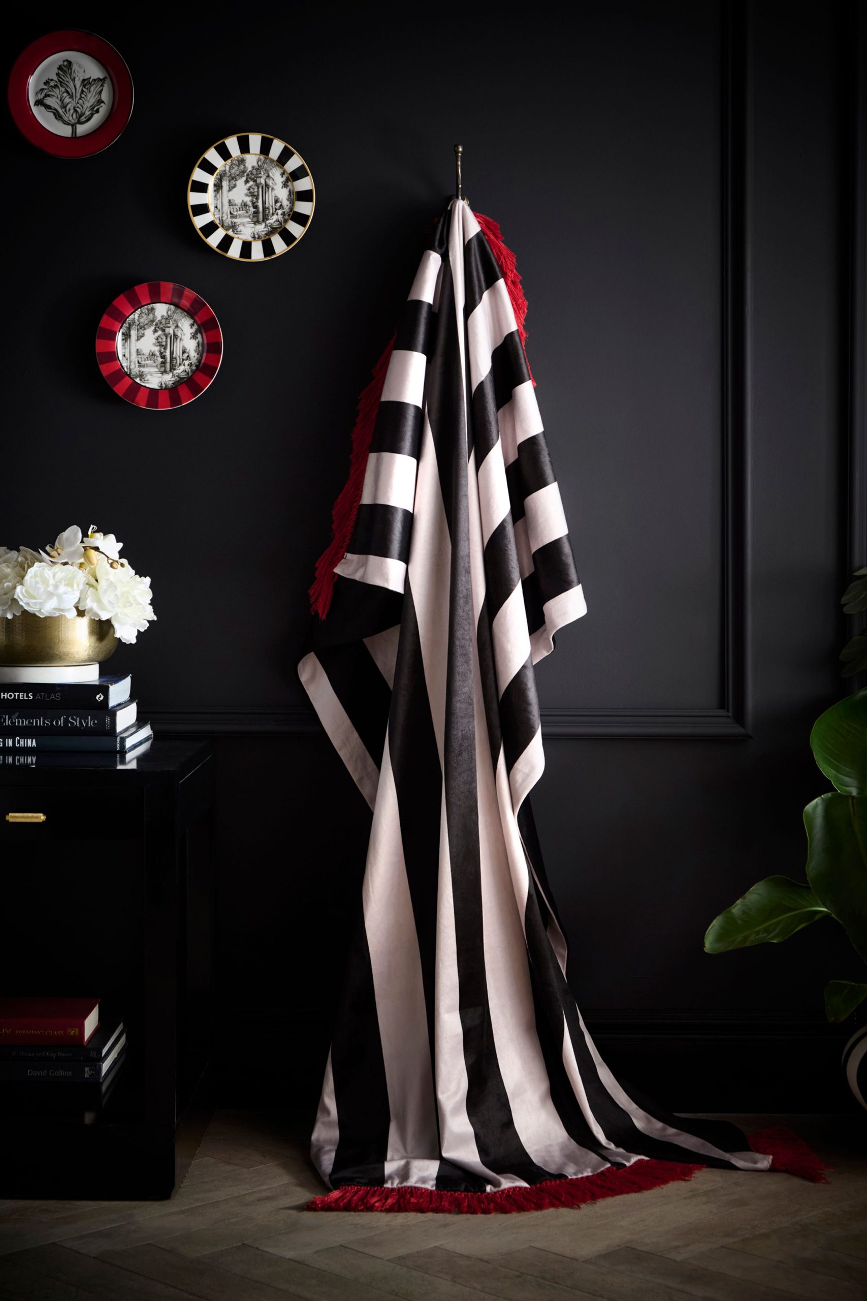 'Festivo Stripe' Soft Velvet Tasselled Throw