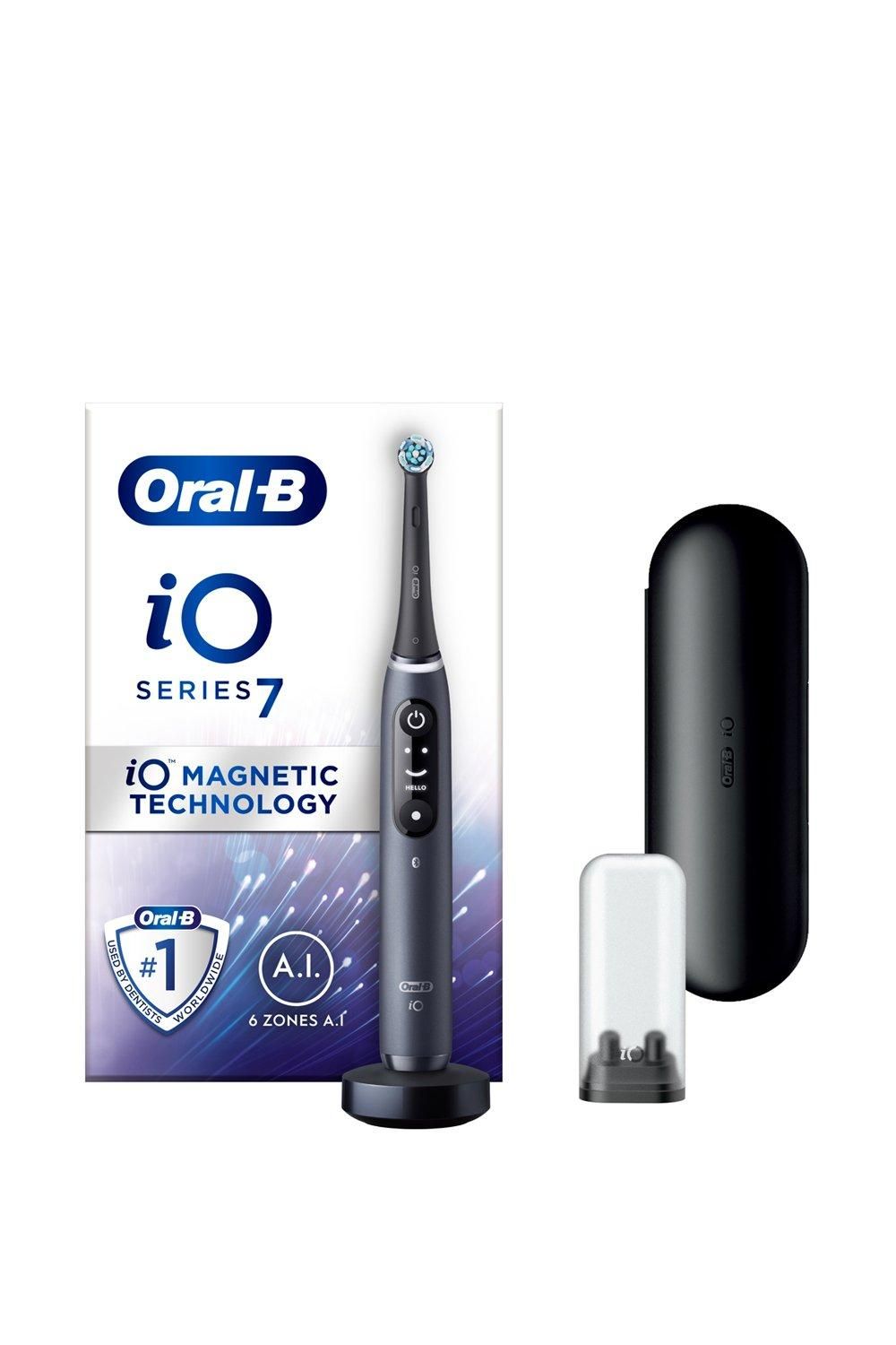 Oral-B iO7 Black Lava